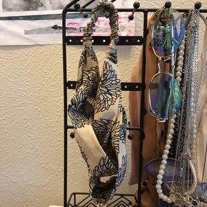 Floral head wrap with crossed front